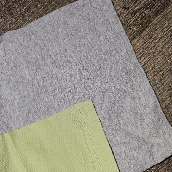 Green and Gray Short Sleeve Tees Soft Cotton Blend - Picture 5 of 5